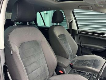 Volkswagen GOLF 2.0 Golf GT Edition TDI BlueMotion Technology Semi-Auto 5dr