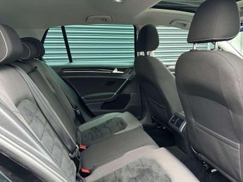 Volkswagen GOLF 2.0 Golf GT Edition TDI BlueMotion Technology Semi-Auto 5dr