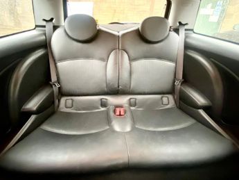 MINI Hatch 1.6 Cooper Hatchback 3dr Petrol Manual Euro 4 (120 ps)