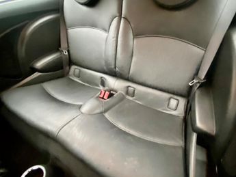 MINI Hatch 1.6 Cooper Hatchback 3dr Petrol Manual Euro 4 (120 ps)