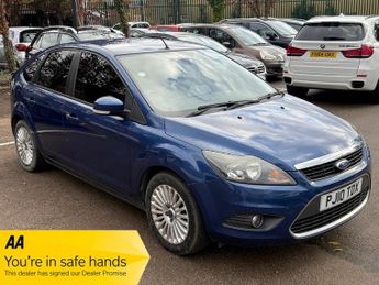 Ford Focus 1.8 Titanium 5dr