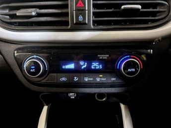 Hyundai i10 1.0 Premium Euro 6 (s/s) 5dr