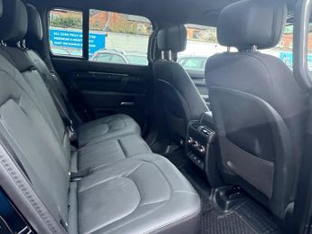 Land Rover Defender 110 5.0 P425 V8 X SUV 5dr Petrol Auto 4WD Euro 6 (s/s) (425 ps)
