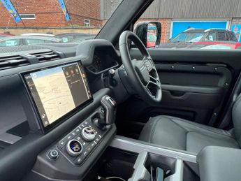 Land Rover Defender 110 5.0 P425 V8 X SUV 5dr Petrol Auto 4WD Euro 6 (s/s) (425 ps)