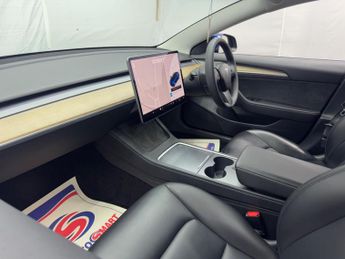 Tesla Model 3 (Dual Motor) Long Range Auto 4WDE 4dr