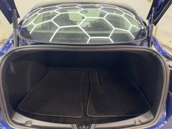 Tesla Model 3 (Dual Motor) Long Range Auto 4WDE 4dr