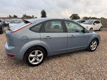 Ford Focus 1.6 Zetec 5dr
