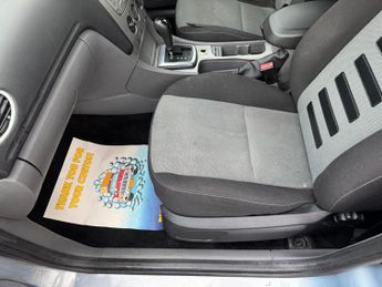 Ford Focus 1.6 Zetec 5dr