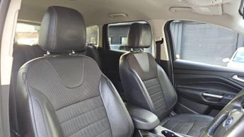 Ford Kuga 2.0 TDCi Titanium Powershift AWD Euro 5 5dr