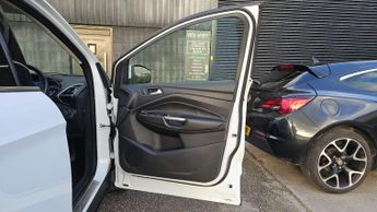 Ford Kuga 2.0 TDCi Titanium Powershift AWD Euro 5 5dr