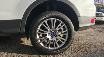 Ford Kuga 2.0 TDCi Titanium Powershift AWD Euro 5 5dr