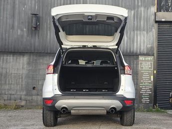 Ford Kuga 2.0 TDCi Titanium Powershift AWD Euro 5 5dr