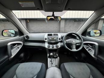 Toyota RAV4 2.0 XT3 4WD 5dr
