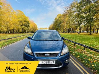 Ford Focus 1.6 Titanium 5dr