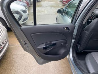 Vauxhall Corsa 1.2 16V SE Euro 5 5dr