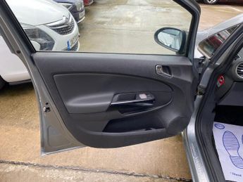 Vauxhall Corsa 1.2 16V SE Euro 5 5dr