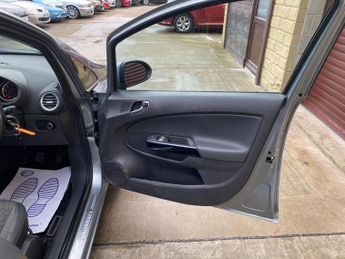 Vauxhall Corsa 1.2 16V SE Euro 5 5dr
