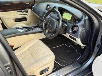 Jaguar XJ 3.0d V6 Autobiography Auto Euro 6 (s/s) 4dr (LWB)