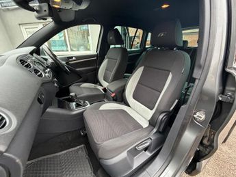 Volkswagen Tiguan 2.0 TDI BlueMotion Tech R-Line DSG 4WD Euro 5 (s/s) 5dr