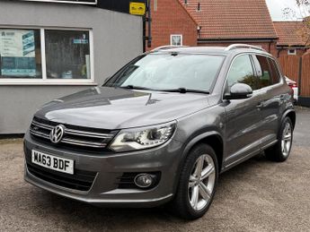 Volkswagen Tiguan 2.0 TDI BlueMotion Tech R-Line DSG 4WD Euro 5 (s/s) 5dr