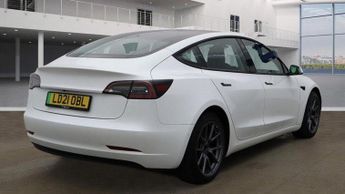 Tesla Model 3 Standard Range Plus Auto RWD 4dr