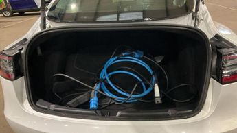 Tesla Model 3 Standard Range Plus Saloon 4dr Electric Auto RWD (241 bhp)