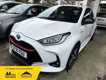 Toyota Yaris 1.5 VVT-h Dynamic E-CVT Euro 6 (s/s) 5dr