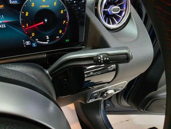 Mercedes-Benz GLA 1.3 GLA200 AMG Line (Premium Plus) 7G-DCT Euro 6 (s/s) 5dr