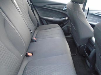 MG MG5 61.1kWh Excite Long Range Auto 5dr