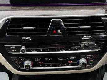 BMW 5 Series 2.0 520d SE Auto Euro 6 (s/s) 4dr