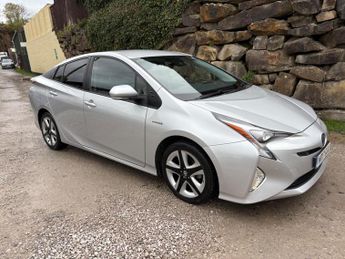 Toyota Prius 1.8 VVT-h Business Edition Plus Hatchback 5dr Petrol Hybrid CVT 