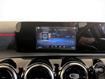 Mercedes-Benz A Class 1.3 A250e 15.6kWh AMG Line 8G-DCT Euro 6 (s/s) 5dr