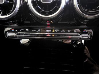 Mercedes-Benz A Class 1.3 A250e 15.6kWh AMG Line 8G-DCT Euro 6 (s/s) 5dr