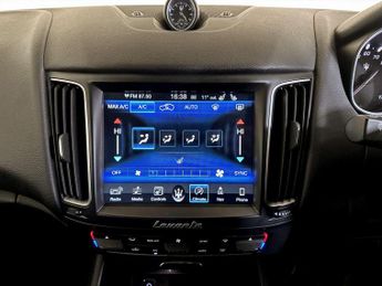Maserati Levante 3.0D V6 ZF 4WD Euro 6 (s/s) 5dr