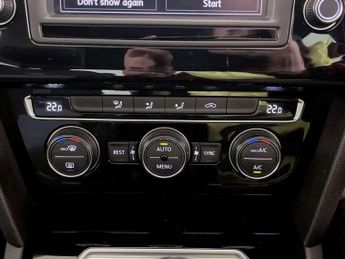 Volkswagen Passat 2.0 TDI BlueMotion Tech R-Line Euro 6 (s/s) 4dr