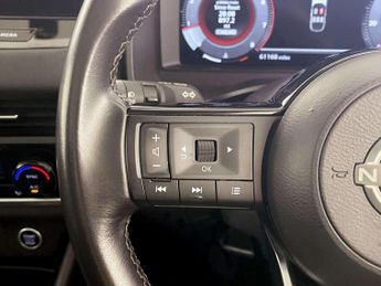 Nissan Qashqai 1.3 DIG-T MHEV N-Connecta Euro 6 (s/s) 5dr