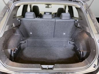 Nissan Qashqai 1.3 DIG-T MHEV N-Connecta Euro 6 (s/s) 5dr