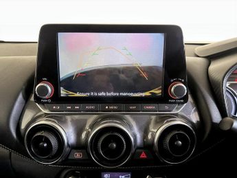 Nissan Juke 1.6 N-Connecta Auto Euro 6 5dr