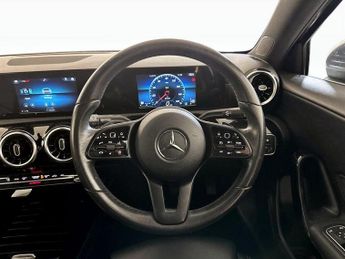 Mercedes-Benz A Class 1.5 A180d SE 7G-DCT Euro 6 (s/s) 5dr