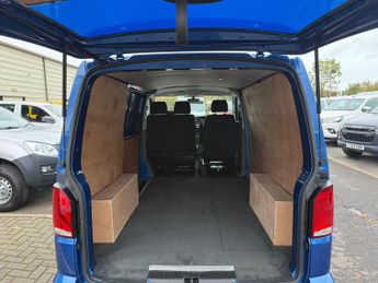 Volkswagen Transporter 2.0 TDI T28 Highline DSG FWD SWB Euro 6 (s/s) 5dr