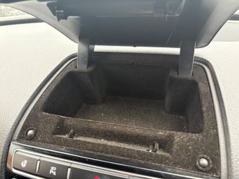 Volkswagen Touareg 3.0 TDI V6 BlueMotion Tech R-Line Tiptronic 4WD Euro 6 (s/s) 5dr