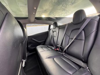 Tesla Model 3 STANDARD RANGE +