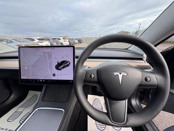 Tesla Model 3 STANDARD RANGE +