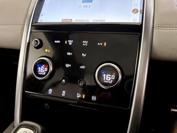 Land Rover Discovery Sport 1.5 P300e 12.2kWh R-Dynamic HSE Auto 4WD Euro 6 (s/s) 5dr