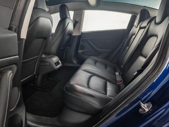 Tesla Model 3 Long Range Auto RWD 4dr