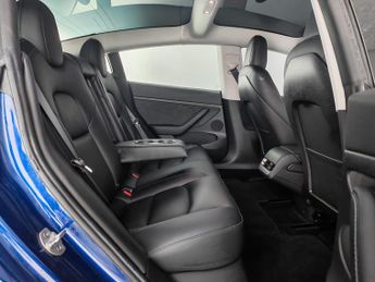 Tesla Model 3 Long Range Auto RWD 4dr