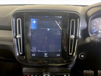 Volvo XC40 1.5h T5 Twin Engine Recharge 10.7kWh R-Design SUV 5dr Petrol Plu