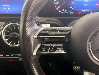 Mercedes-Benz A Class 1.3 A200h MHEV AMG Line (Executive) 7G-DCT Euro 6 (s/s) 4dr