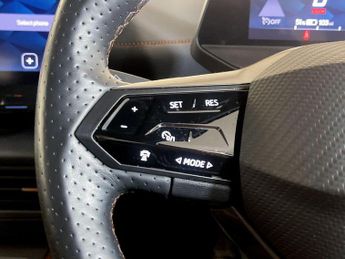 CUPRA Born 58kWh V2 Auto 5dr