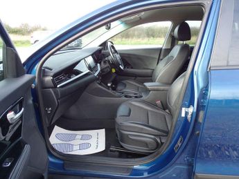 Kia Niro 1.6 GDi 2 DCT Euro 6 (s/s) 5dr